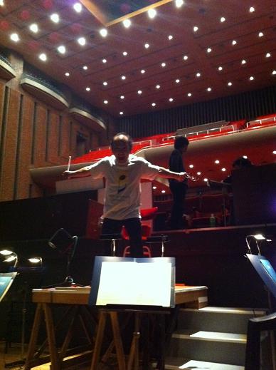 20111007-figaro hirokami.JPG 20111007-figaro hirokami.JPG